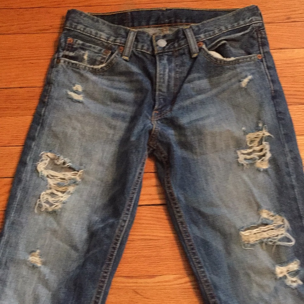 Levis Fit Ripped Jeans - Picture 3 of 8